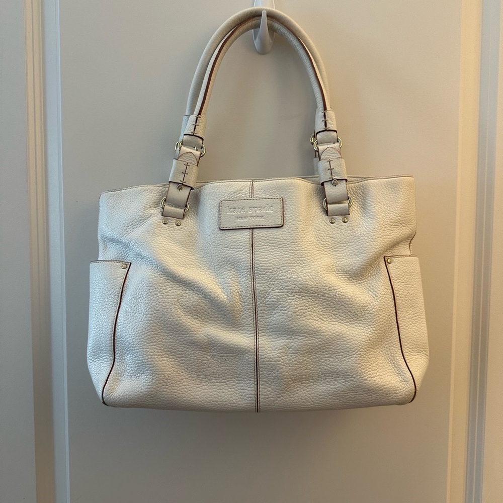 Kate Spade White Puffed Leather Tote
